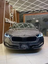 سكودا اوكتافيا 2024 رمادي مستعملة للبيع