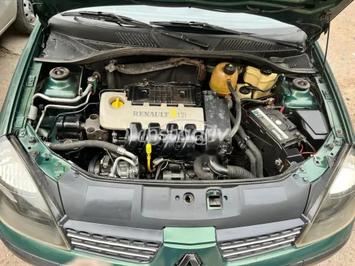 رينو كليو 2004 أخضر غامق مستعملة للبيع - 4