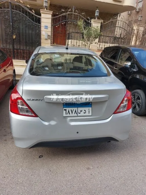 Nissan Sunny 2023 White Used for Sale - 2