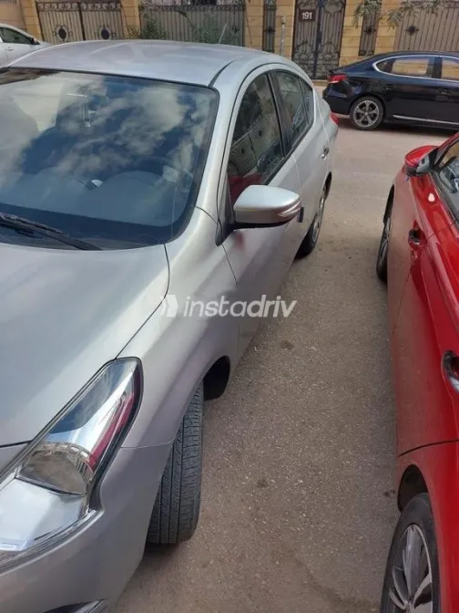 Nissan Sunny 2023 White Used for Sale - 4