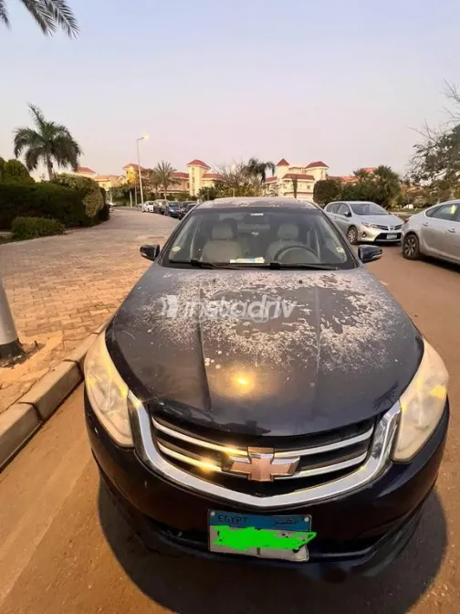 شيفروليه أوبترا 2018 أبيض مستعملة للبيع - 2