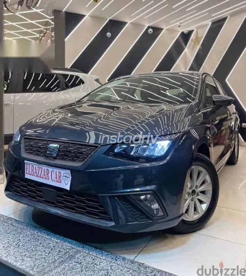 سيات ابيزا 2026 أزرق غامق جديدة للبيع - 3