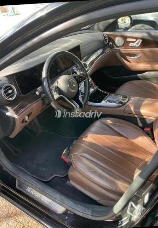 مرسيدس E 300 2021 أبيض مستعملة للبيع - 5