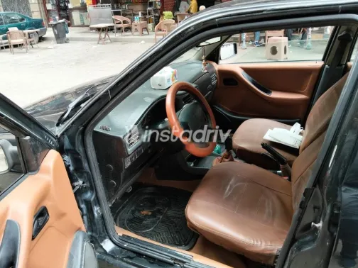 سيات توليدو 1996 أسود مستعملة للبيع - 5