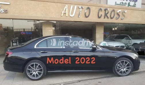 Mercedes E 200 AMG 2022 Black Used for Sale - 3