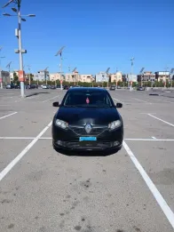 رينو لوجان 2015 أسود مستعملة للبيع