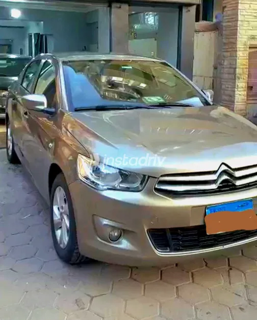 Citroën C Elysee 2015 White Used for Sale - 8