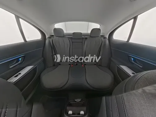 مرسيدس E 200 2024 أبيض مستعملة للبيع - 1