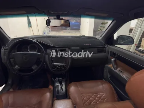 شيفروليه أوبترا 2008 أسود مستعملة للبيع - 4