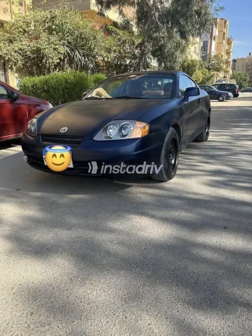 هيونداي تيبرون 2005 أزرق غامق مستعملة للبيع - 1