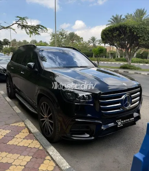 مرسيدس GLS 2025 أسود مستعملة للبيع - 1