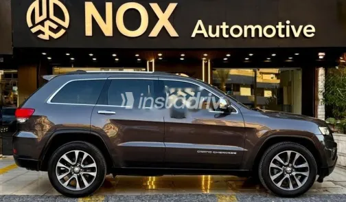 Jeep Grand Cherokee 2018 Brown Used for Sale - 5