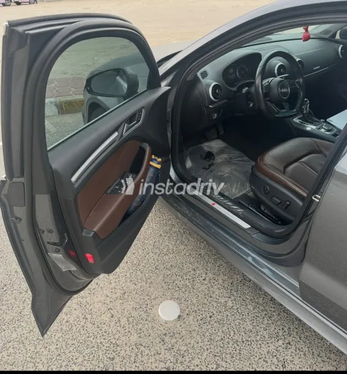 Audi A3 2017 White Used for Sale - 2