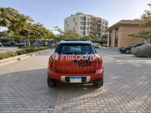 مينى كانترى مان 2016 أبيض مستعملة للبيع - 1