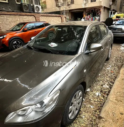 Peugeot 301 2016 White Used for Sale - 3