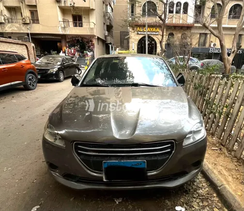 Peugeot 301 2016 White Used for Sale - 5