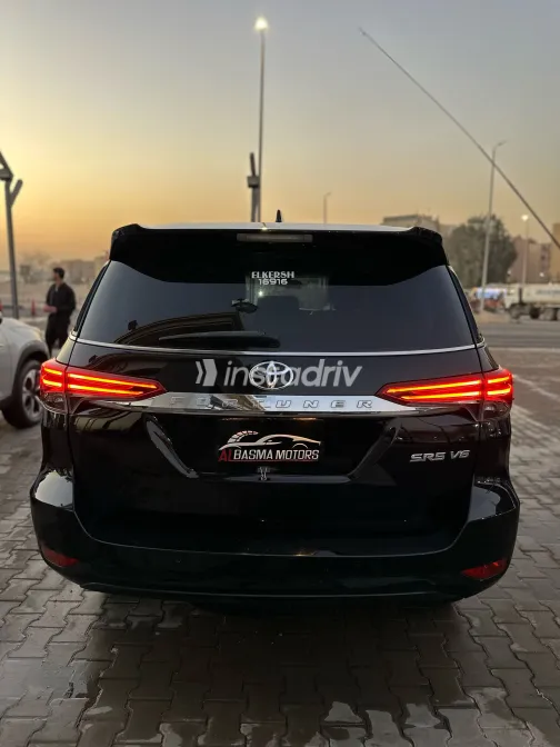 تويوتا فورتشنر 2020 أبيض مستعملة للبيع - 5