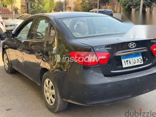 Hyundai Elantra 2011 Black Used for Sale - 5