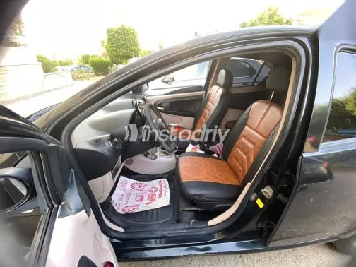 جيلي باندينو 2015 أسود مستعملة للبيع - 2