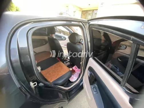 جيلي باندينو 2015 أسود مستعملة للبيع - 6