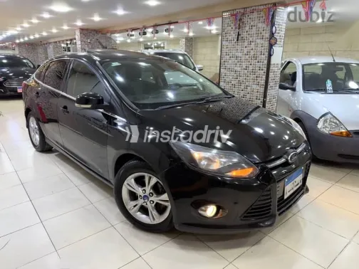 فورد فوكس 2012 أسود مستعملة للبيع - 3