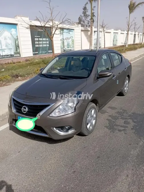 نيسان صنى 2026 بني مستعملة للبيع - 2