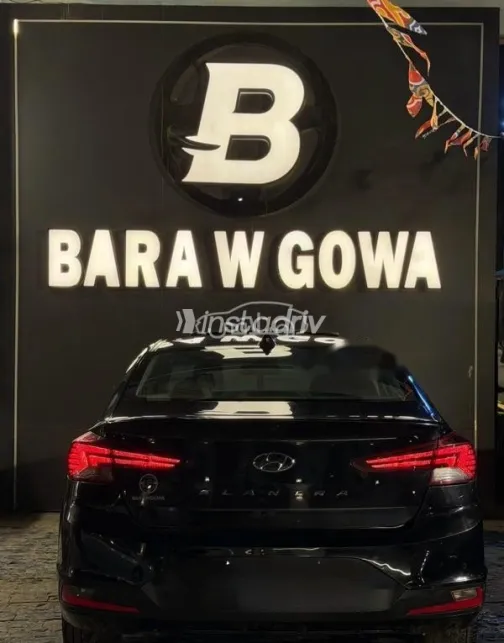 هيونداي إلنترا 2020 أسود مستعملة للبيع - 3