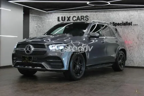 مرسيدس جي ال اي 450 2023 رمادي مستعملة للبيع - 1