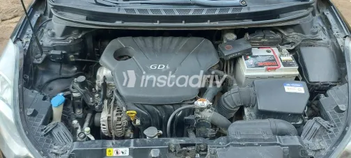 Hyundai Avante 2011 Black Used for Sale - 4