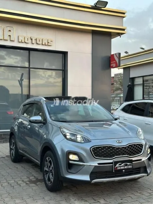 كيا سبورتاج 2021 فضي مستعملة للبيع - 1