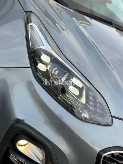 كيا سبورتاج 2021 فضي مستعملة للبيع - 5