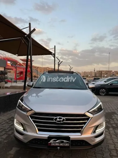 هيونداي توسان GDI 2021 فضي مستعملة للبيع - 3