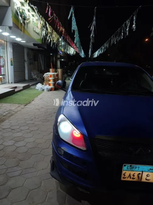 اسبيرانزا M12 2014 أزرق غامق مستعملة للبيع - 2