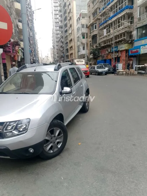 رينو داستر 2014 أبيض مستعملة للبيع - 1