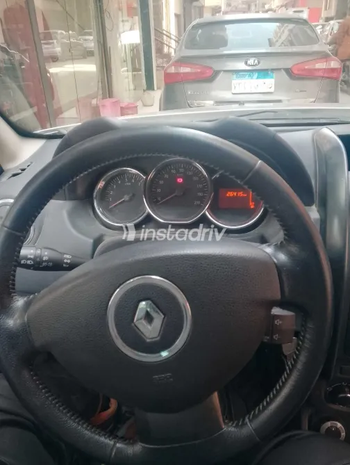 رينو داستر 2014 أبيض مستعملة للبيع - 6