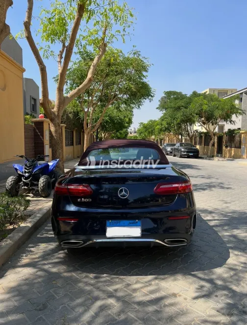 Mercedes E 300 2018 White Used for Sale - 8