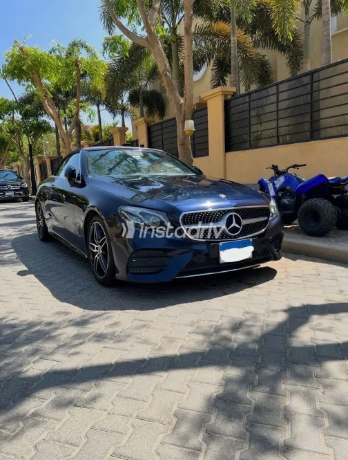 Mercedes E 300 2018 White Used for Sale - 10