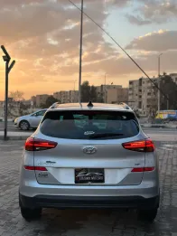 هيونداي توسان 2021 أبيض مستعملة للبيع