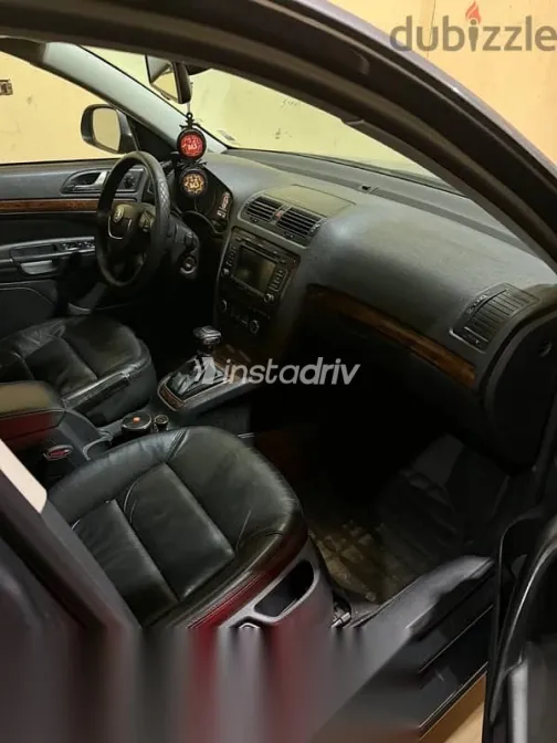 سكودا اوكتافيا 2012 رمادي مستعملة للبيع - 5