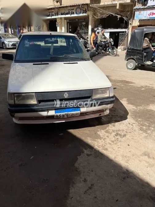 Renault 9 1989 White Used for Sale - 5