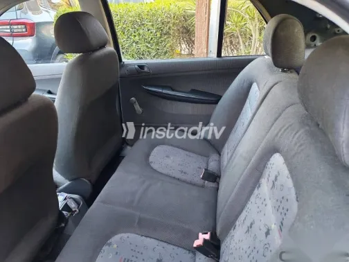 سكودا فابيا 2004 رمادي مستعملة للبيع - 6