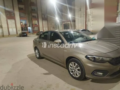 فيات تيبو 2020 ذهبي مستعملة للبيع - 7