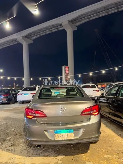 Opel Astra 2021 Silver Used for Sale - 2