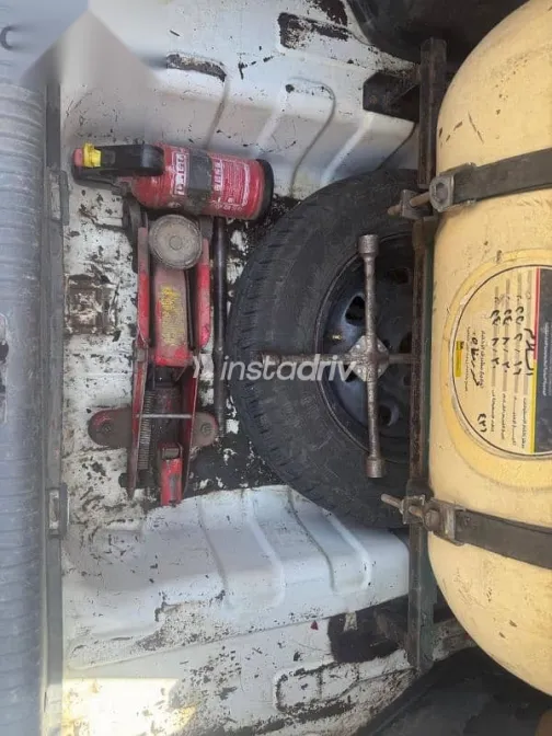 Hyundai Verna 2010 White Used for Sale - 6