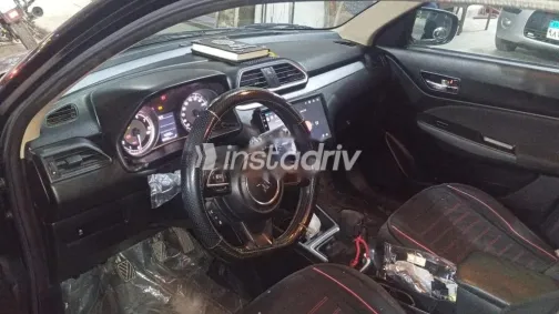 سوزوكى سويفت ديزاير 2022 أبيض مستعملة للبيع - 3