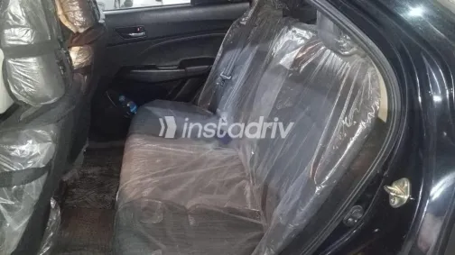 سوزوكى سويفت ديزاير 2022 أبيض مستعملة للبيع - 4