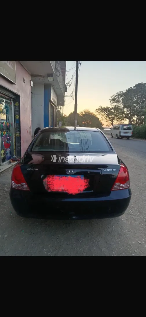 Hyundai Avante 2003 White Used for Sale - 7