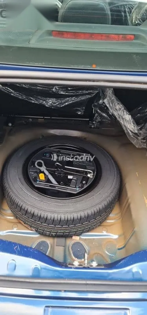 بيجو 301 2020 أزرق غامق مستعملة للبيع - 7