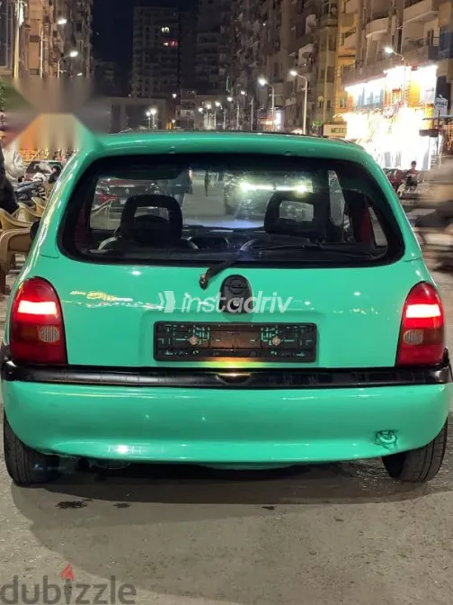 اوبل كورسا 1994 أخضر مستعملة للبيع - 2