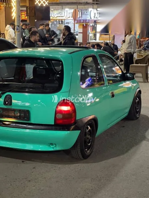 اوبل كورسا 1994 أخضر مستعملة للبيع - 3